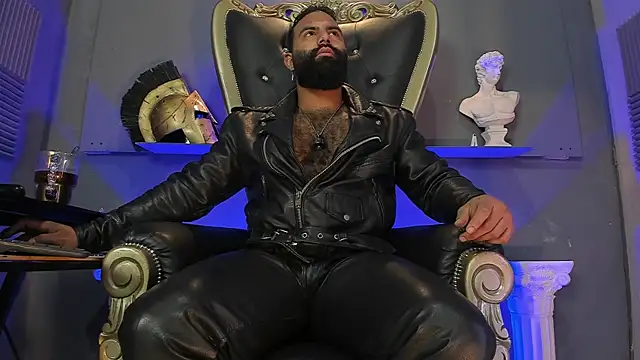 Snapshot of BeardAndrew chatting on 10/04/25, 11:58 BeardAndrew online show from 10/04/25, 11:58