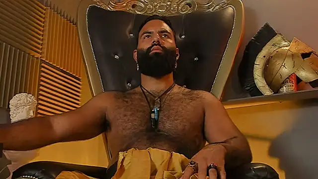 Snapshot of BeardAndrew chatting on 10/24/25, 02:30 BeardAndrew online show from 10/24/25, 02:30