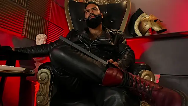 Snapshot of BeardAndrew chatting on 10/28/25, 01:53 BeardAndrew online show from 10/28/25, 01:53