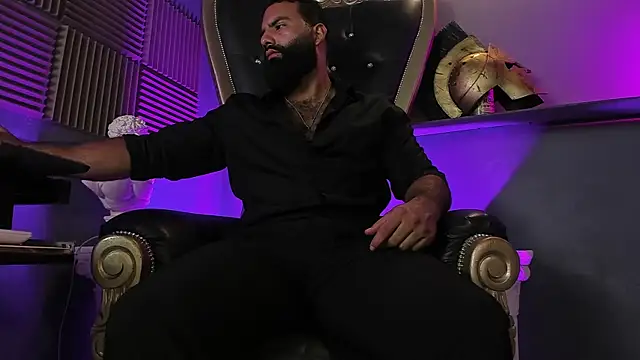 Snapshot of BeardAndrew chatting on 11/02/25, 02:58 BeardAndrew online show from 11/02/25, 02:58