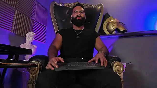 Snapshot of BeardAndrew chatting on 11/06/25, 03:18 BeardAndrew online show from 11/06/25, 03:18