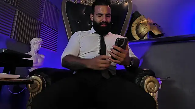 Snapshot of BeardAndrew chatting on 11/07/25, 01:27 BeardAndrew online show from 11/07/25, 01:27