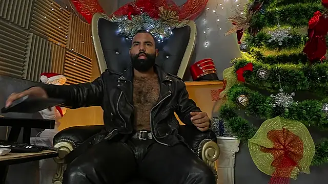 Snapshot of BeardAndrew chatting on 12/16/25, 10:42 BeardAndrew online show from 12/16/25, 10:42