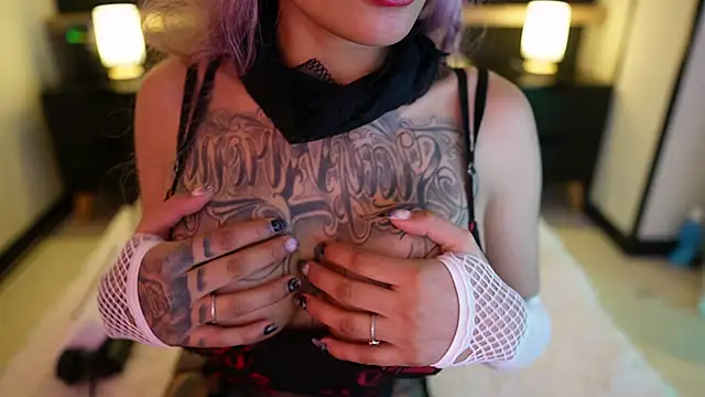 Scarlett collins02 online show from 10/21/25, 03:29