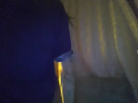 Snapshot of Addicted_Avocado chatting on 12/05/25, 03:48 Addicted Avocado online show from 12/05/25, 03:48