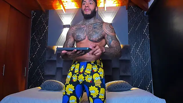 muscle man16 online show from 12/12/24, 03:32