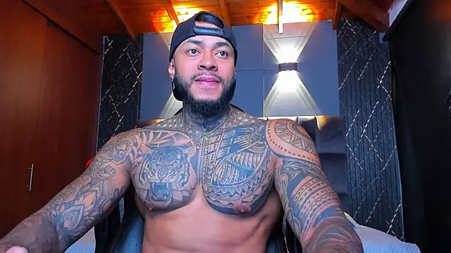 muscle man16 online show from 12/23/24, 02:39