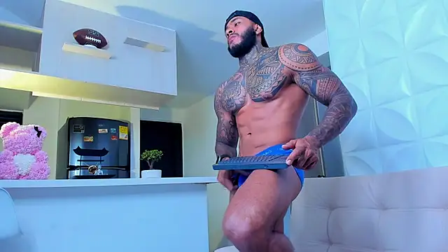 muscle man16 online show from 02/03/25, 11:05