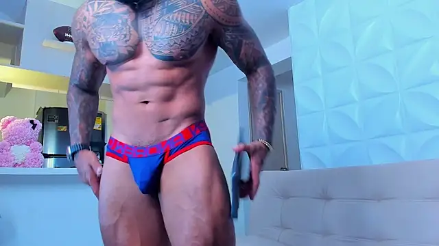 muscle man16 online show from 02/20/25, 03:23