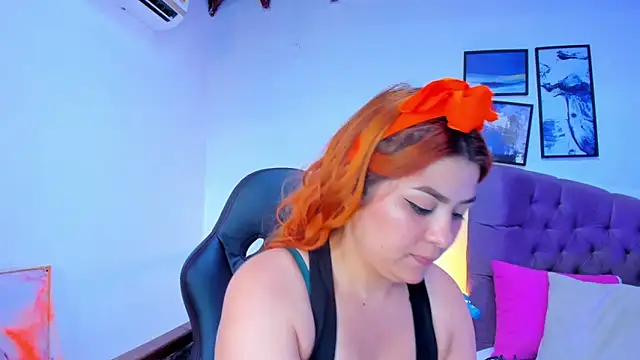 Snapshot of Gretta_Queen chatting on 10/30/25, 06:19 Gretta Queen online show from 10/30/25, 06:19