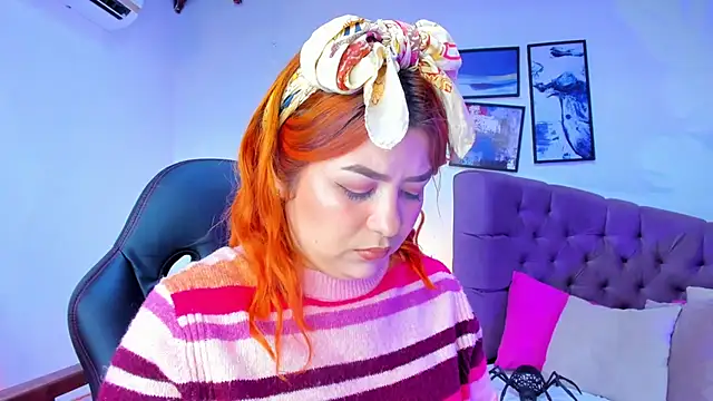 Snapshot of Gretta_Queen chatting on 10/31/25, 05:25 Gretta Queen online show from 10/31/25, 05:25