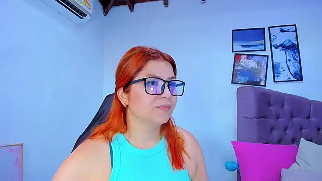 Snapshot of Gretta_Queen chatting on 11/09/25, 03:21 Gretta Queen online show from 11/09/25, 03:21