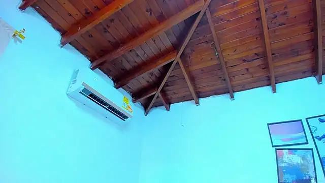 Snapshot of Gretta_Queen chatting on 11/18/25, 06:12 Gretta Queen online show from 11/18/25, 06:12