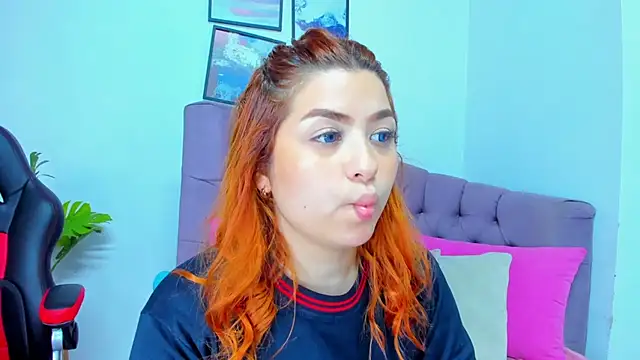 Snapshot of Gretta_Queen chatting on 12/04/25, 05:54 Gretta Queen online show from 12/04/25, 05:54