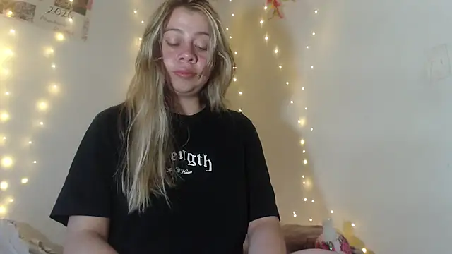 SweetSofty online show from 07/06/26, 10:34