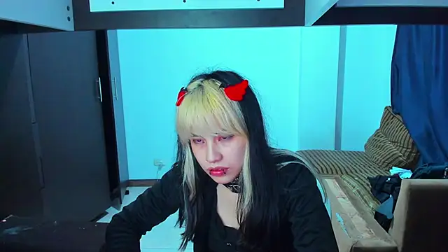 Akane-Mou online show from 02/15/25, 08:22