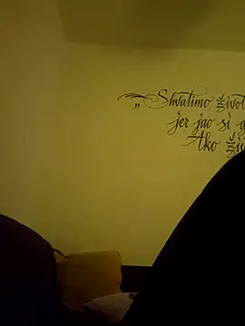 Snapshot of cuci45 chatting on 11/01/25, 04:47 cuci45 online show from 11/01/25, 04:47