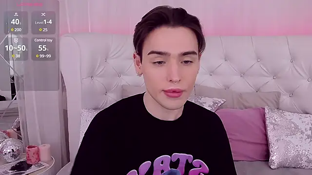 RobbyCharming online show from 01/15/25, 07:44