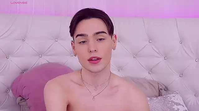 RobbyCharming online show from 01/31/25, 10:52