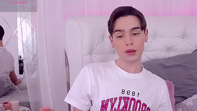 RobbyCharming online show from 02/21/25, 07:54