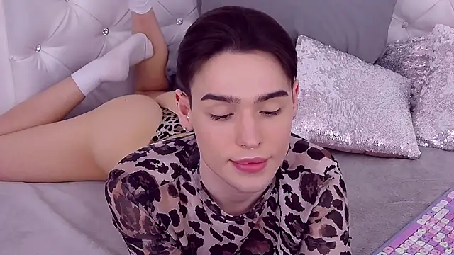 RobbyCharming online show from 03/09/25, 10:52