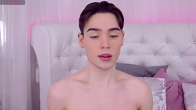 RobbyCharming online show from 03/17/25, 07:48