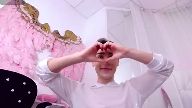 RobbyCharming online show from 03/18/25, 01:53