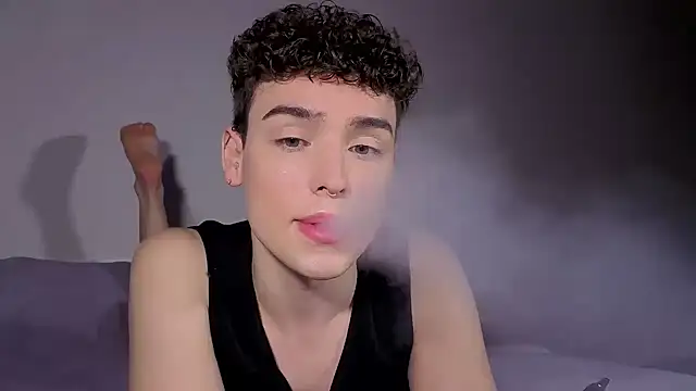 RobbyCharming online show from 09/19/25, 03:41