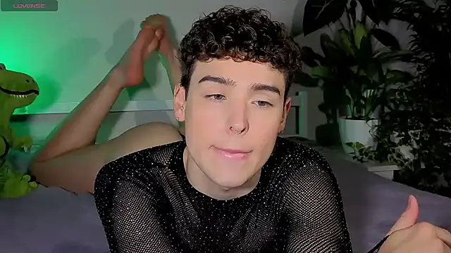 RobbyCharming online show from 10/01/25, 09:48