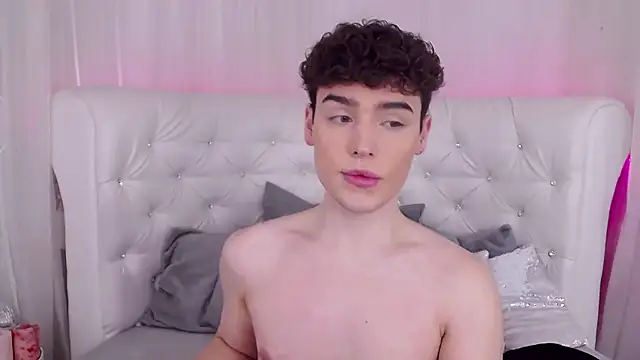 RobbyCharming online show from 10/17/25, 03:42