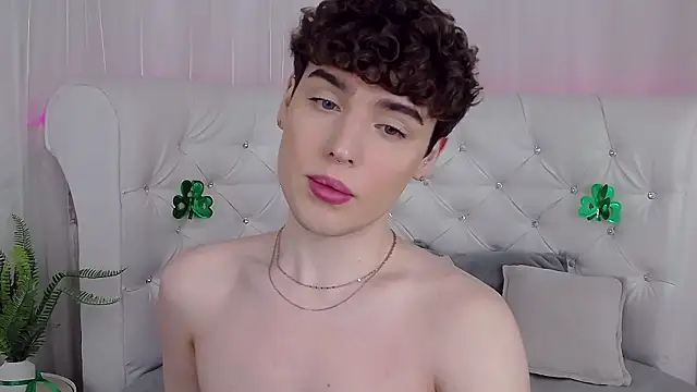 Snapshot of RobbyCharming chatting on 03/14/26, 04:29 RobbyCharming online show from 03/14/26, 04:29