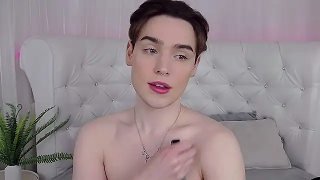 Snapshot of RobbyCharming chatting on 04/06/26, 04:46 RobbyCharming online show from 04/06/26, 04:46