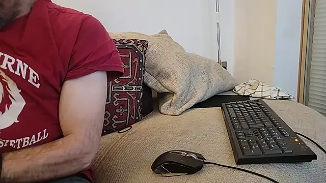 uk-bobbie-uk online show from 10/04/25, 02:53