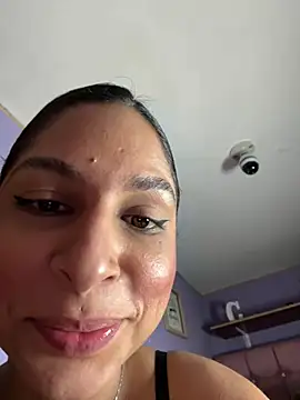 charlotte stevenss  online show from 12/29/24, 04:51