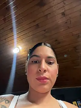 Snapshot of charlotte_stevenss_ chatting on 10/23/25, 02:38 charlotte stevenss online show from 10/23/25, 02:38