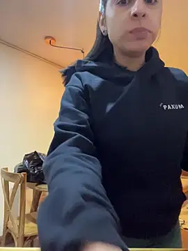 Snapshot of charlotte_stevenss_ chatting on 11/16/25, 03:12 charlotte stevenss online show from 11/16/25, 03:12