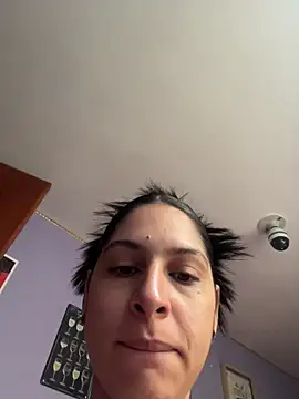 Snapshot of charlotte_stevenss_ chatting on 11/25/25, 02:39 charlotte stevenss online show from 11/25/25, 02:39