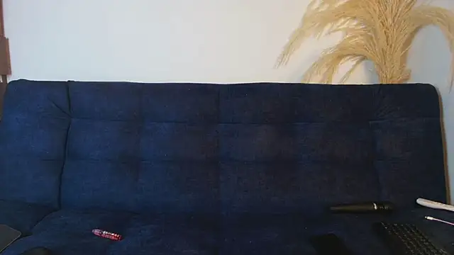 NatashaEgnath online show from 11/17/25, 12:11