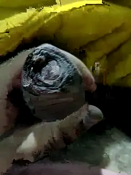 wrong man25 online show from 10/23/25, 03:22