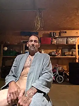 Snapshot of Laying_Sooner chatting on 09/15/25, 05:51 Laying Sooner online show from 09/15/25, 05:51