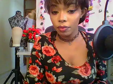 Snapshot of Anaconda2350 chatting on 02/12/26, 11:05 Anaconda2350 online show from 02/12/26, 11:05