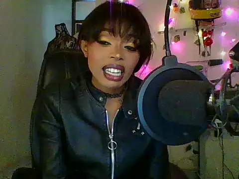 Snapshot of Anaconda2350 chatting on 02/17/26, 11:29 Anaconda2350 online show from 02/17/26, 11:29