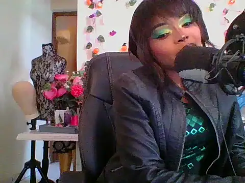 Snapshot of Anaconda2350 chatting on 03/02/26, 11:39 Anaconda2350 online show from 03/02/26, 11:39