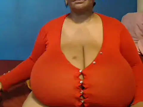 CUTEFIRMMELONSS online show from 12/31/24, 02:58