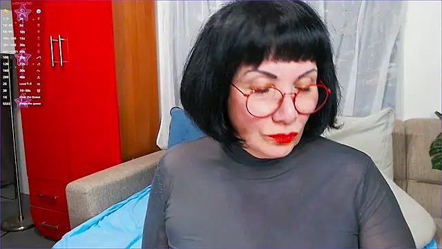 SquirtySlut online show from 01/28/25, 06:17