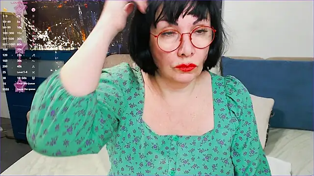 SquirtySlut online show from 02/12/25, 05:37
