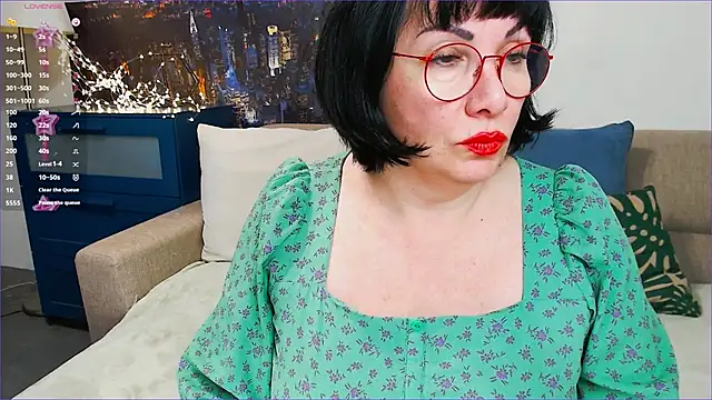 SquirtySlut online show from 02/18/25, 11:33