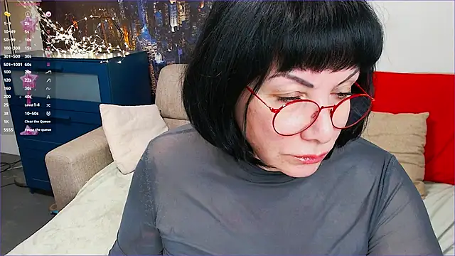 SquirtySlut online show from 03/04/25, 06:04