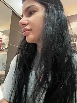 Samira30 online show from 11/24/25, 08:47