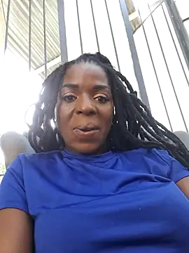 Shaniko89 online show from 02/02/25, 03:39